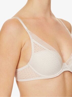 Manhattan Plunge T-Shirt Bra | 34C | Nude Cappuccino